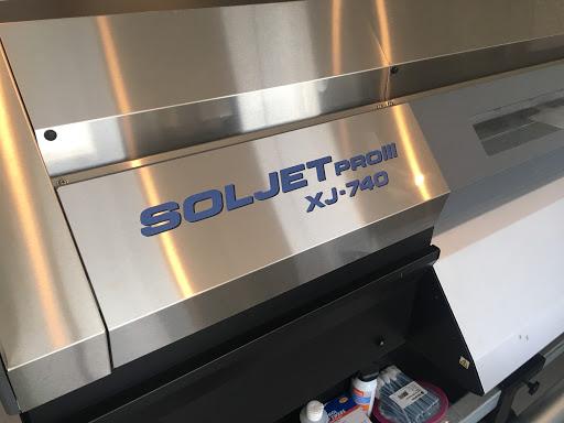 Absolute Toner 74" ROLAND SOLJET PRO III (3) XJ-740 (XJ740) Plotter Eco-Solvent Wide Large Format Printer for signs and posters. Large Format Printer