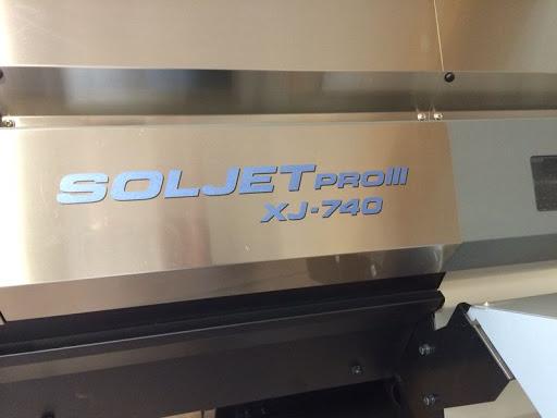 Absolute Toner 74" ROLAND SOLJET PRO III (3) XJ-740 (XJ740) Plotter Eco-Solvent Wide Large Format Printer for signs and posters. Large Format Printer